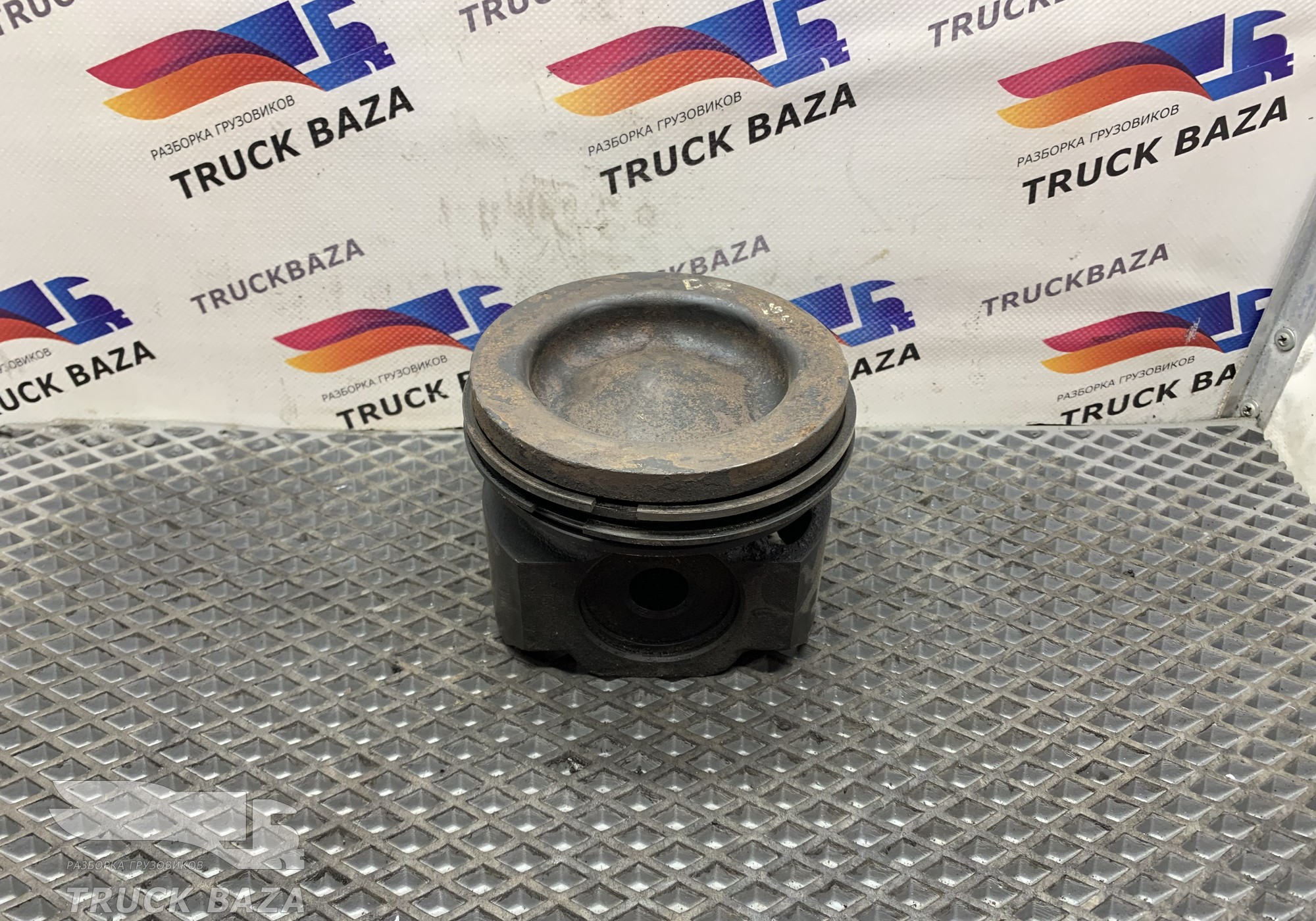 21161901 Поршень ДВС для Renault T