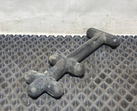 1352408 Кронштейн шумоизоляции для Scania 4-series T (с 1995 по 2007)