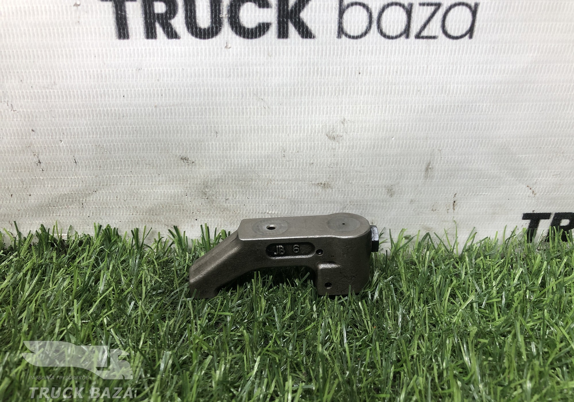 51041206008 Коромысло клапана