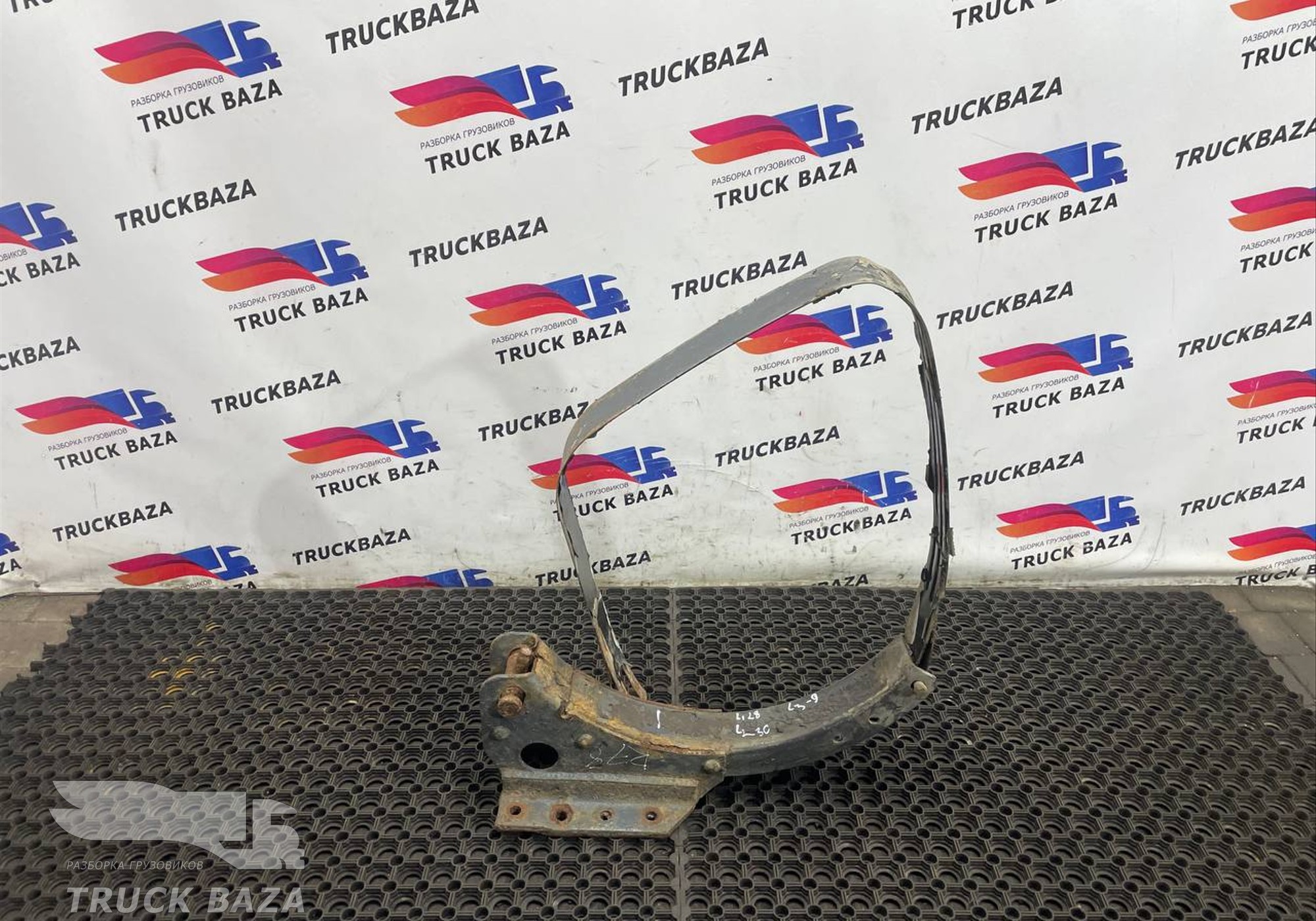 20427431 Кронштейн топливного бака для Renault Premium II (с 2005 по 2013)