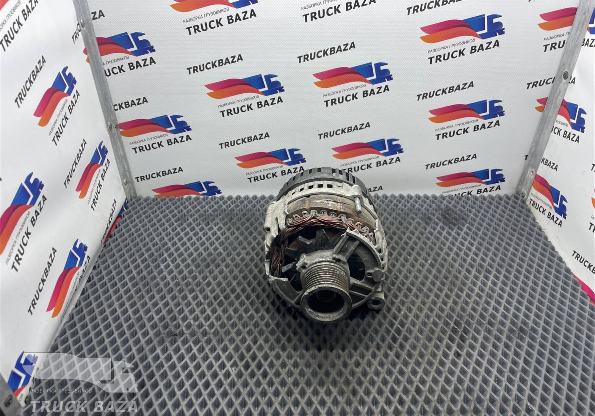 4542377131 Генератор для КАМАЗ 54901