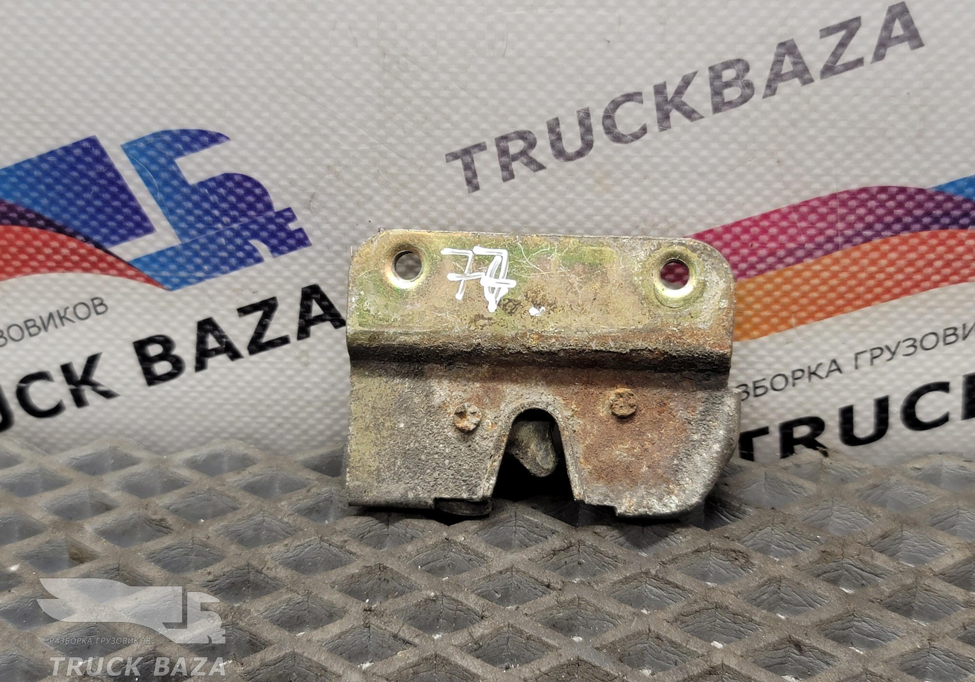 1346452 Замок инструментального ящика правый для Daf CF II (с 2006 по 2013)