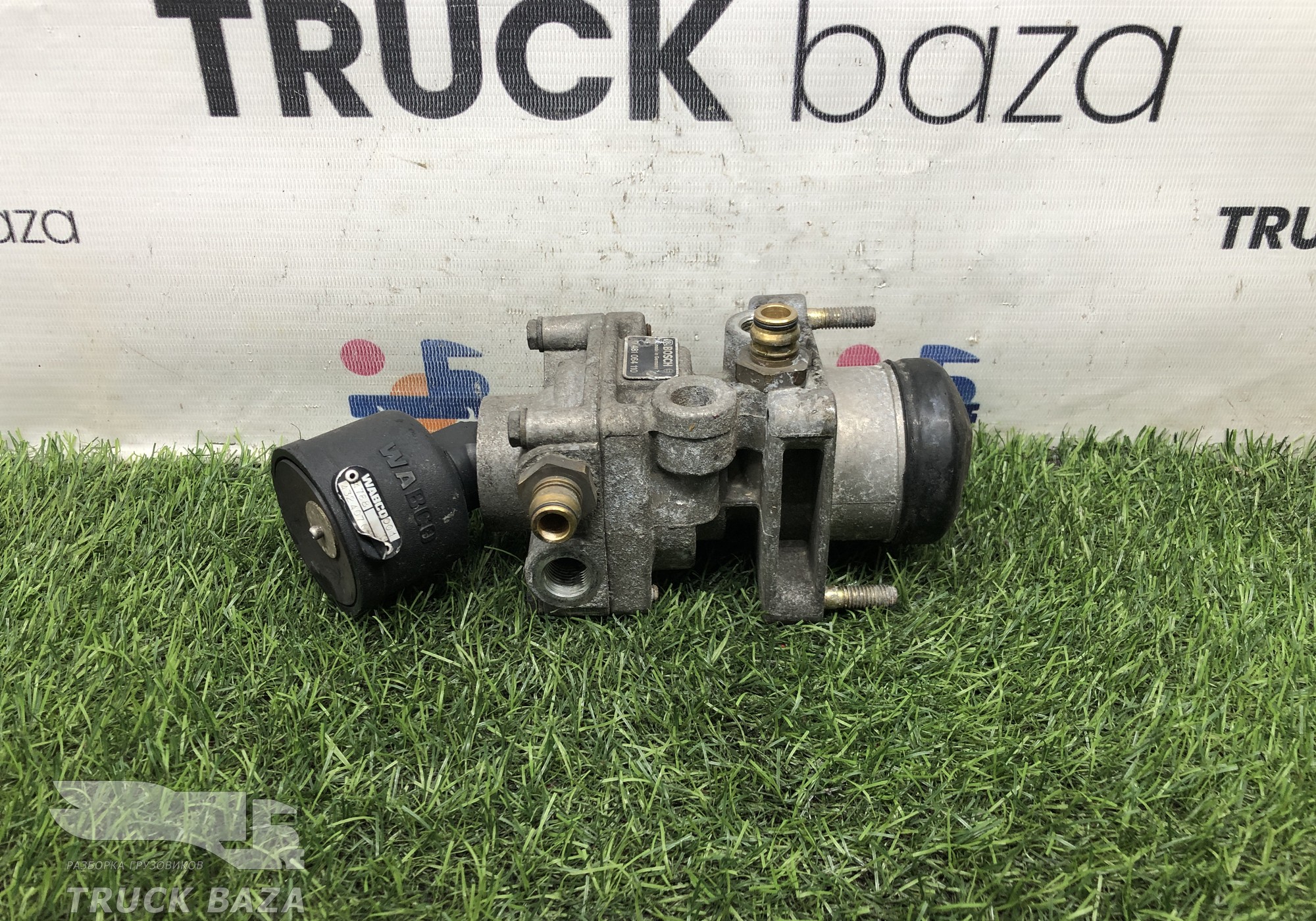 0481064110 Кран тормозной главный для Man F90 (с 1986 по 1997)