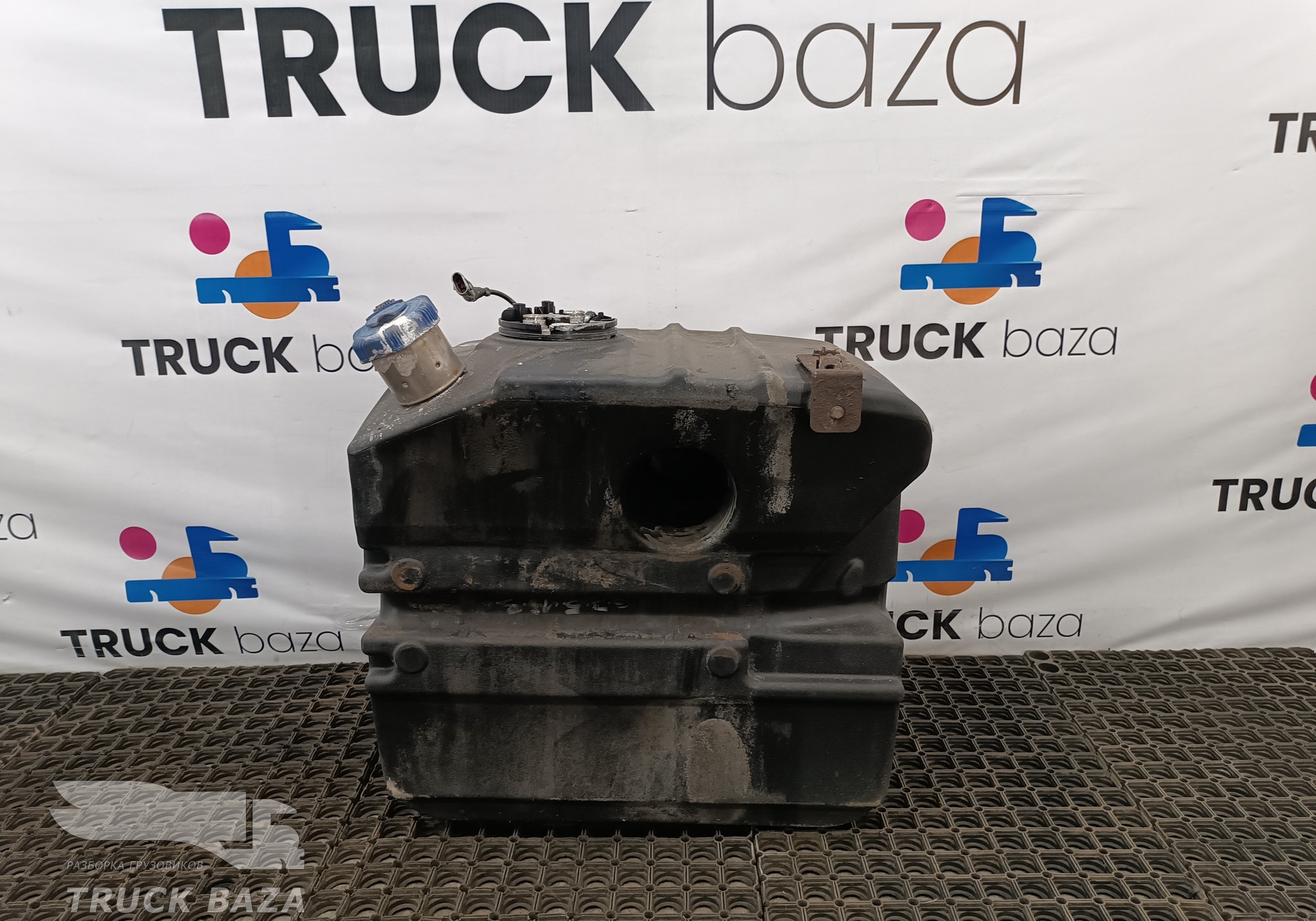 41297909 Бак AdBlue 100L для Iveco Stralis