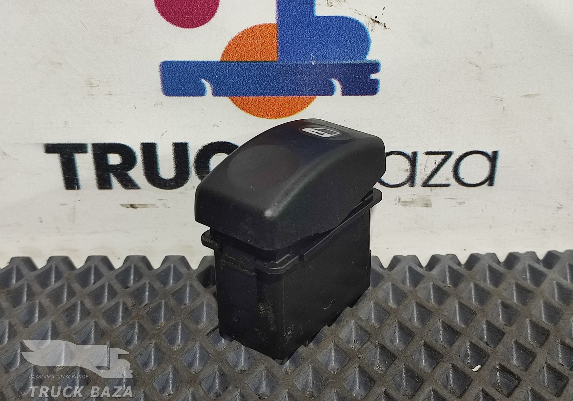 1435595 Кнопка центрального замка для Daf XF105 (с 2006 по 2020)