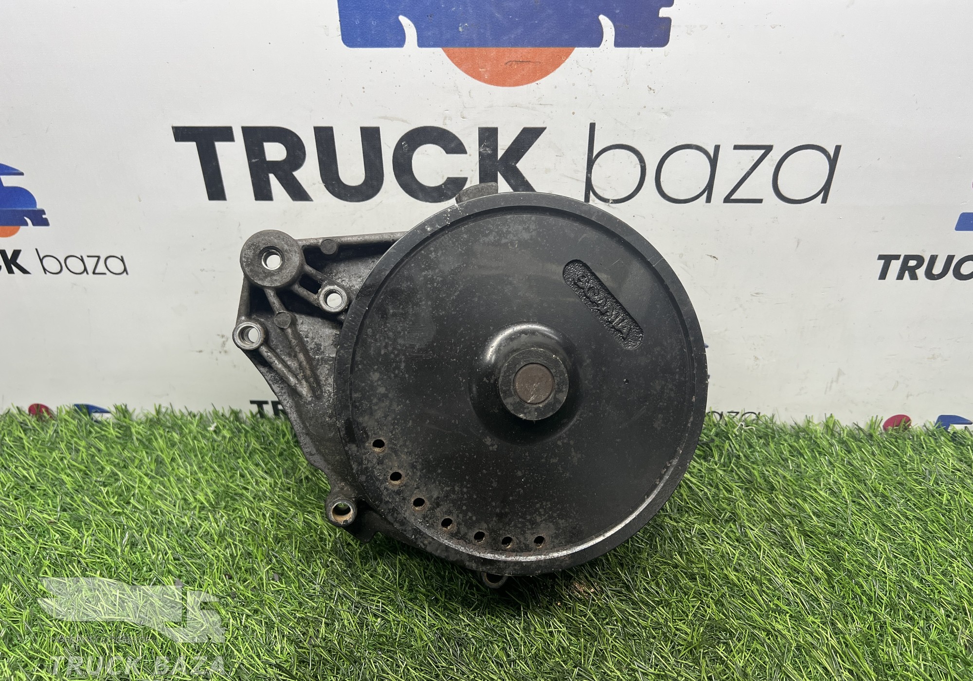 1778920 Насос водяной (помпа)