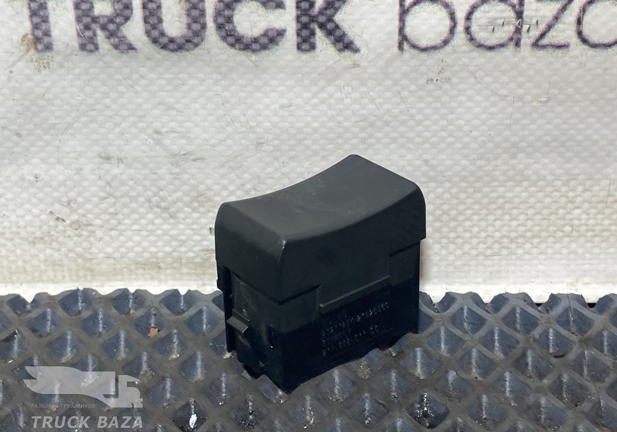 21211254 Заглушка кнопки для Volvo FH 4 (с 2012)