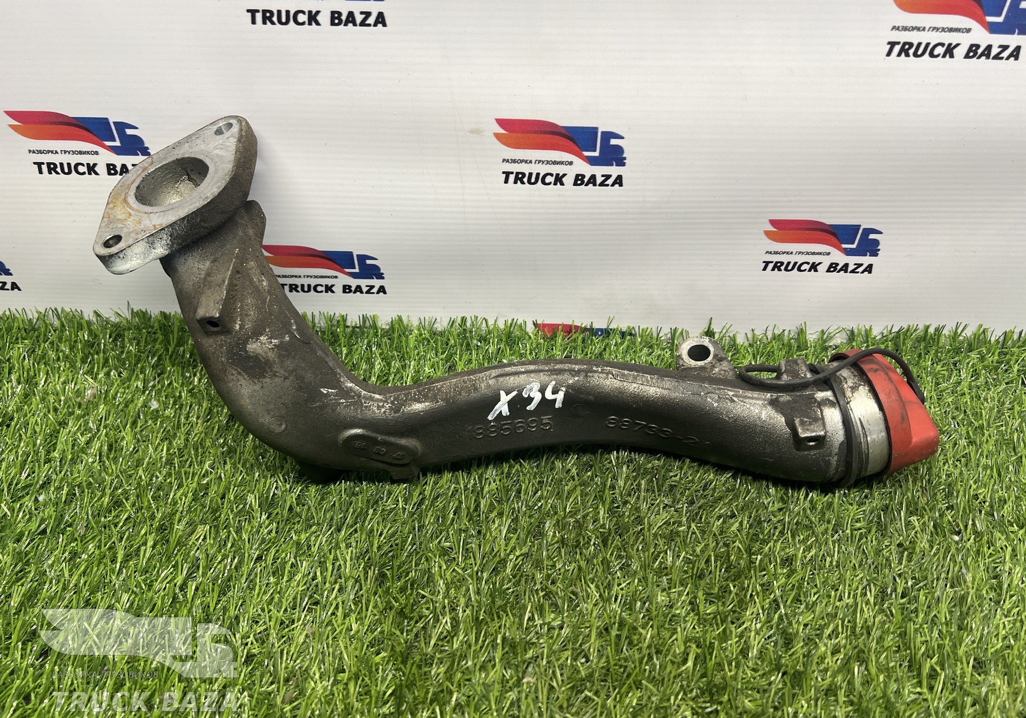 1885695 Маслозаливная горловина для Daf XF106 (с 2012)