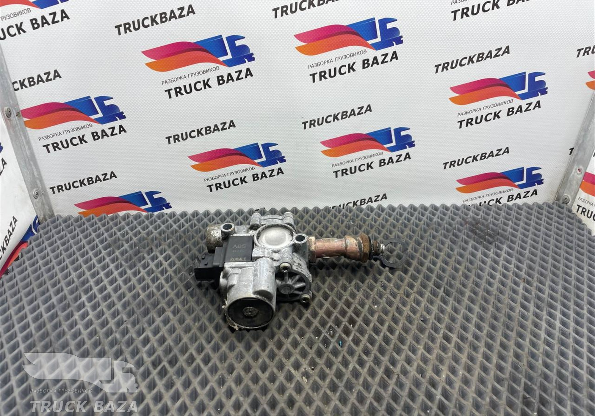 35503000050 Кран ABS для КАМАЗ 54901