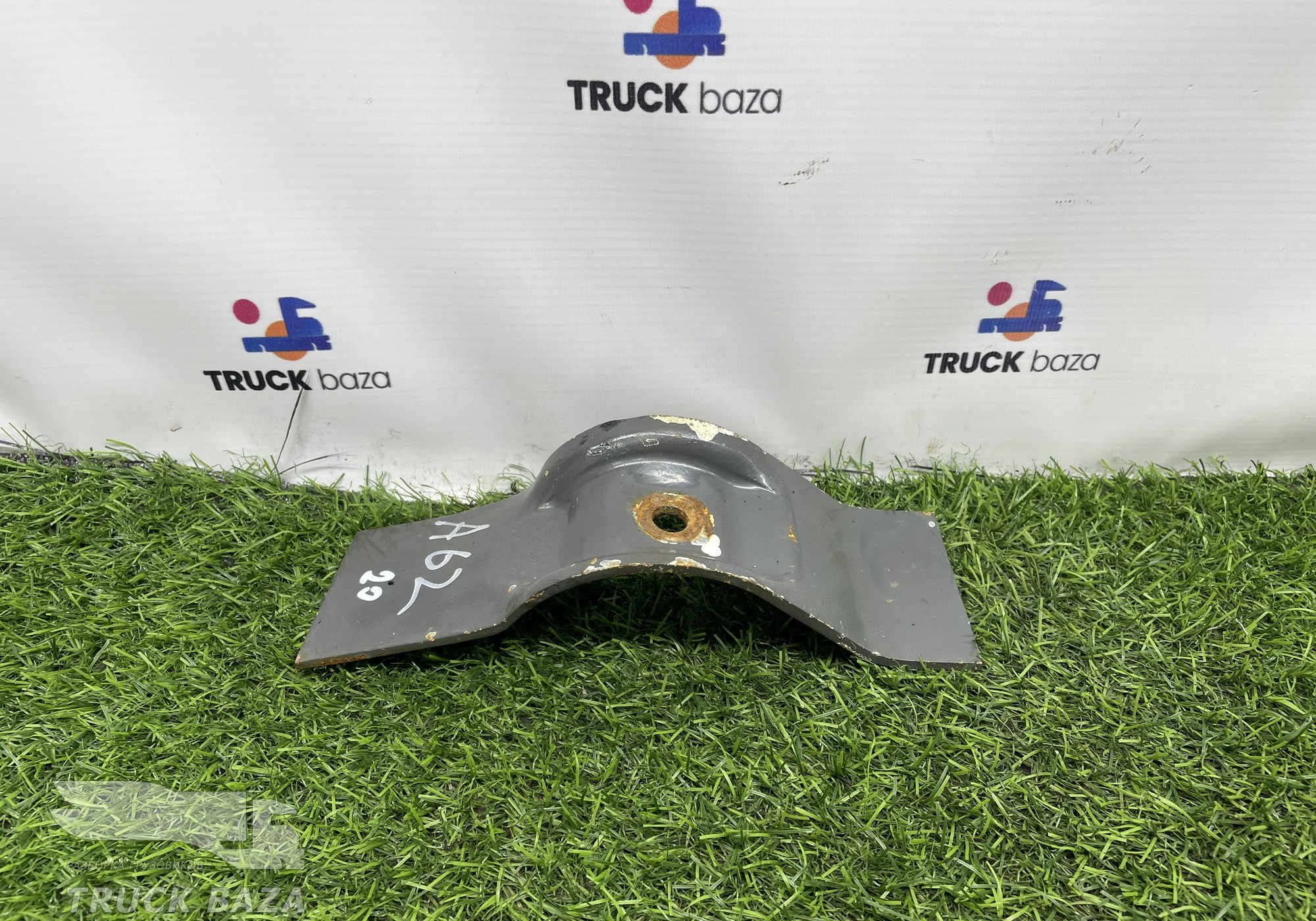 A9305210197 Кронштейн крыла заднего