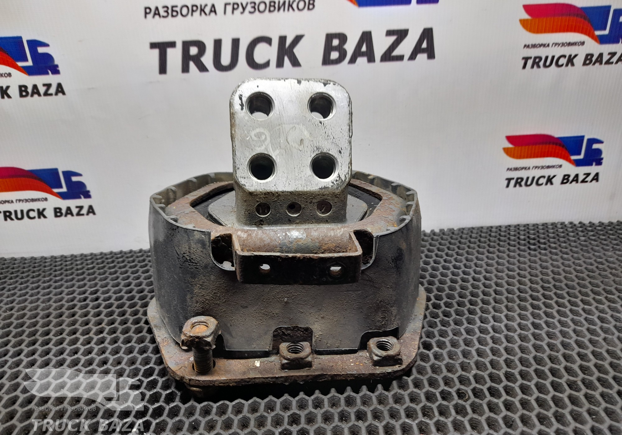 1378588 Подушка КПП правая для Daf CF II (с 2006 по 2013)