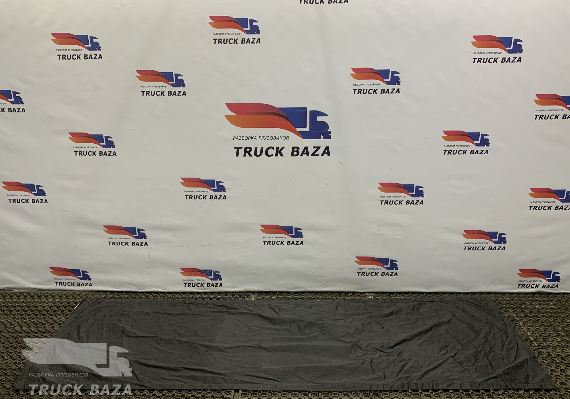 A9438100423 Солнцезащитная шторка для Mercedes-Benz Axor III (с 2010)