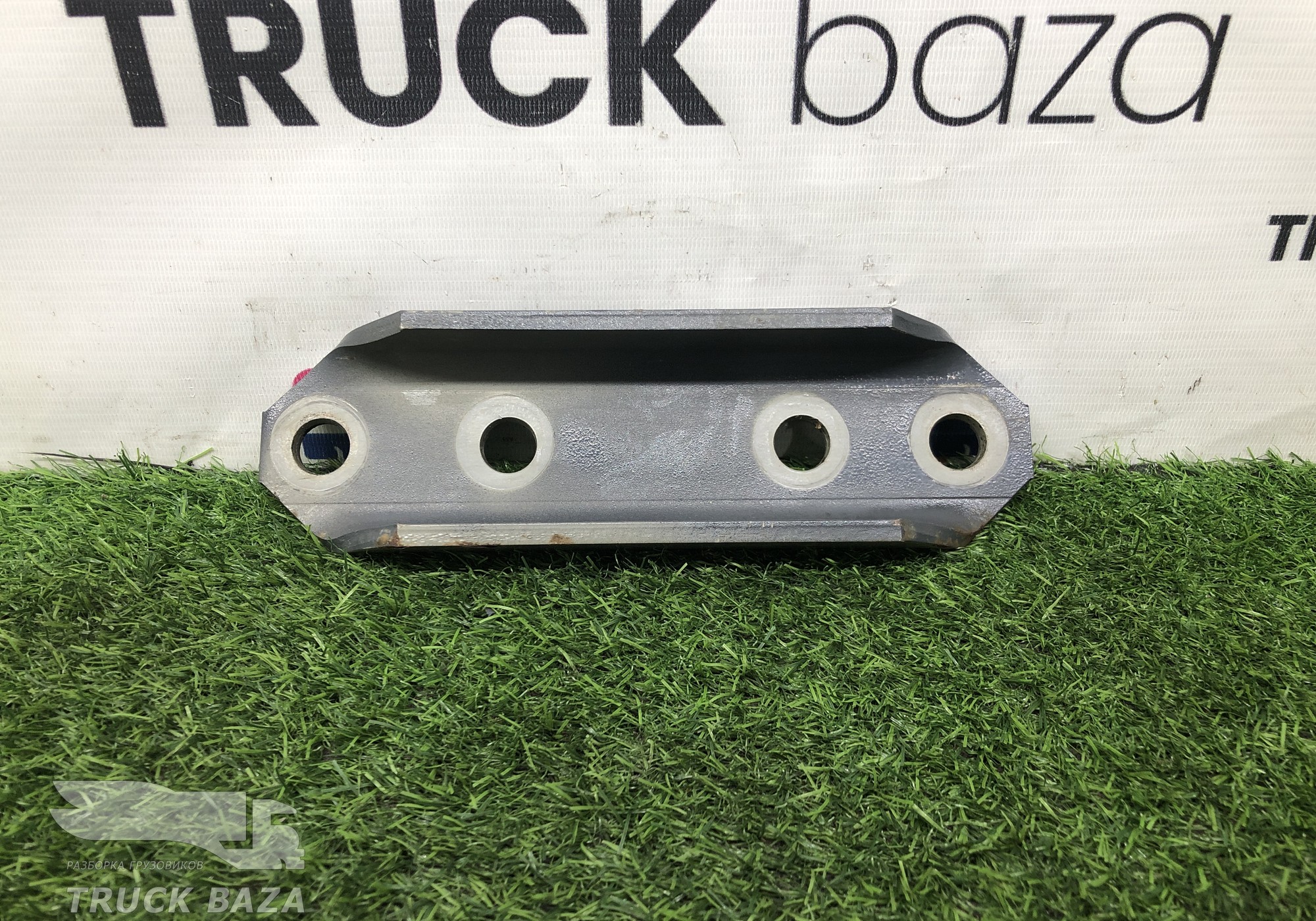 1654153 Кронштейн кабины для Daf XF105 (с 2005)