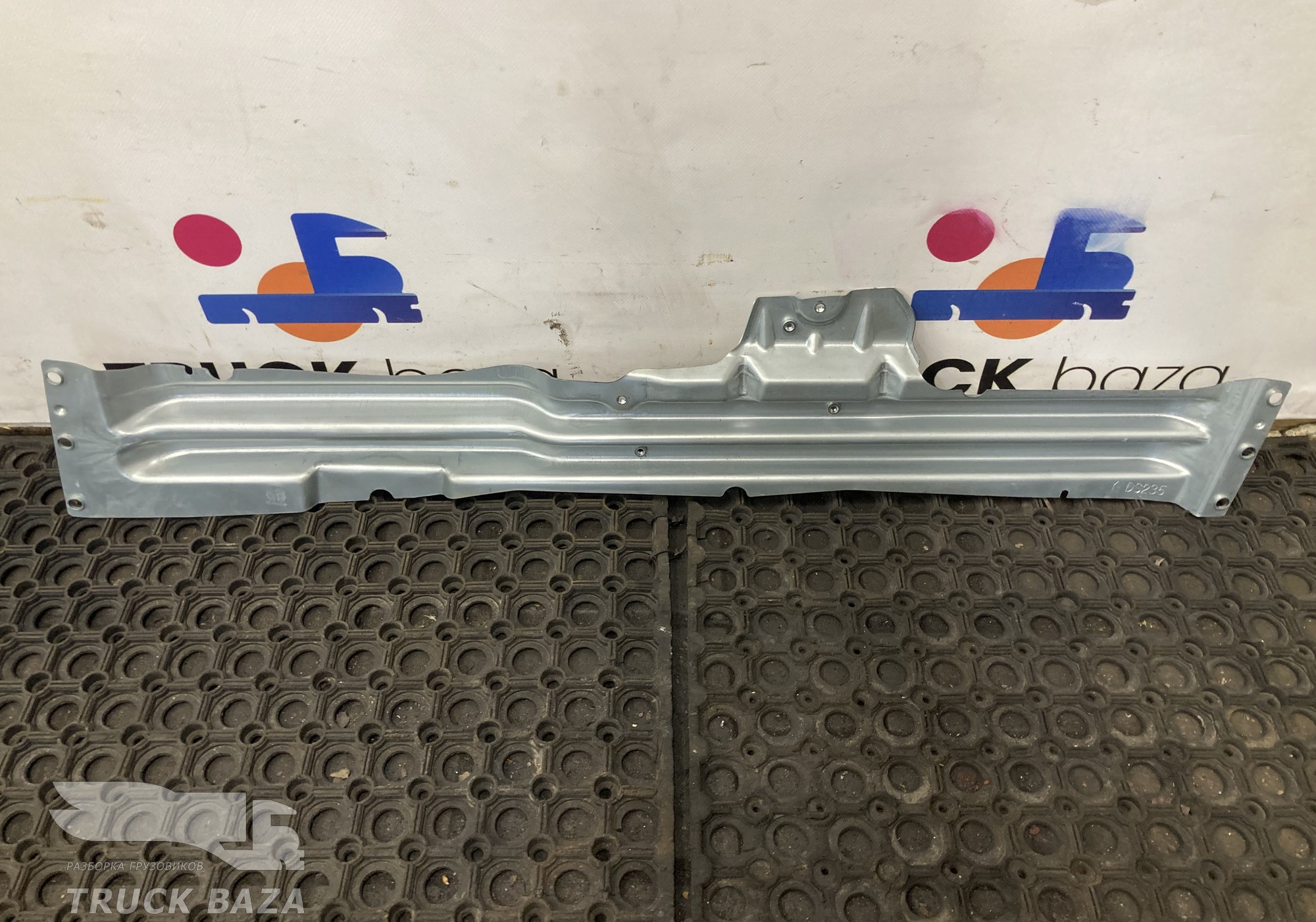6104020AB45C00 Панель правого стеклоподъемника для Faw JH6