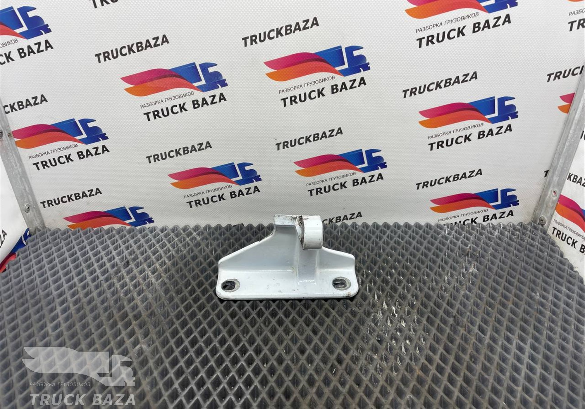 A9607220144 Петля двери левой верхняя для Mercedes-Benz Actros New Actros MP4 (с 2011)