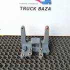 1808832 Кронштейн рамы левый