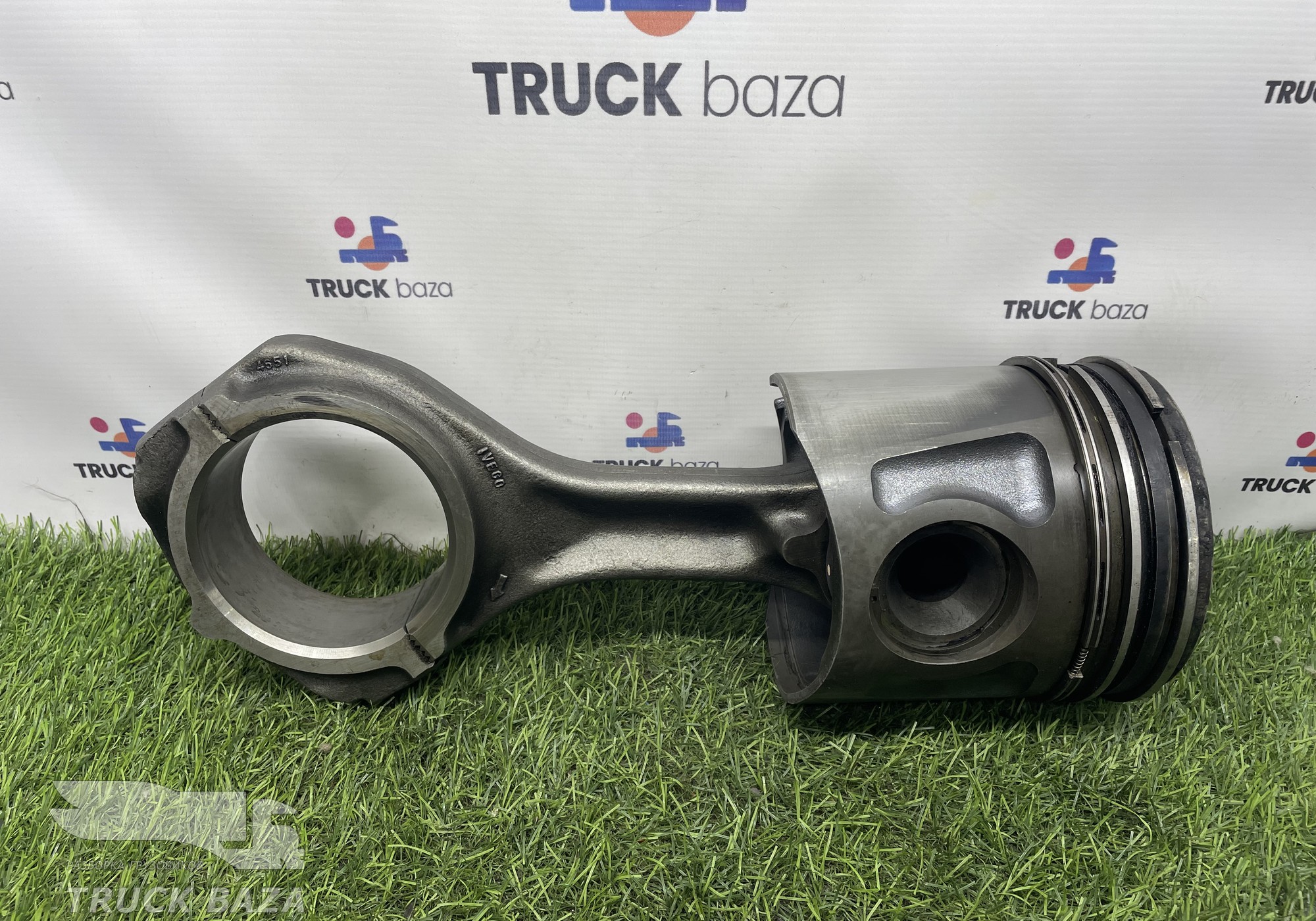 2992257 Поршень с шатуном