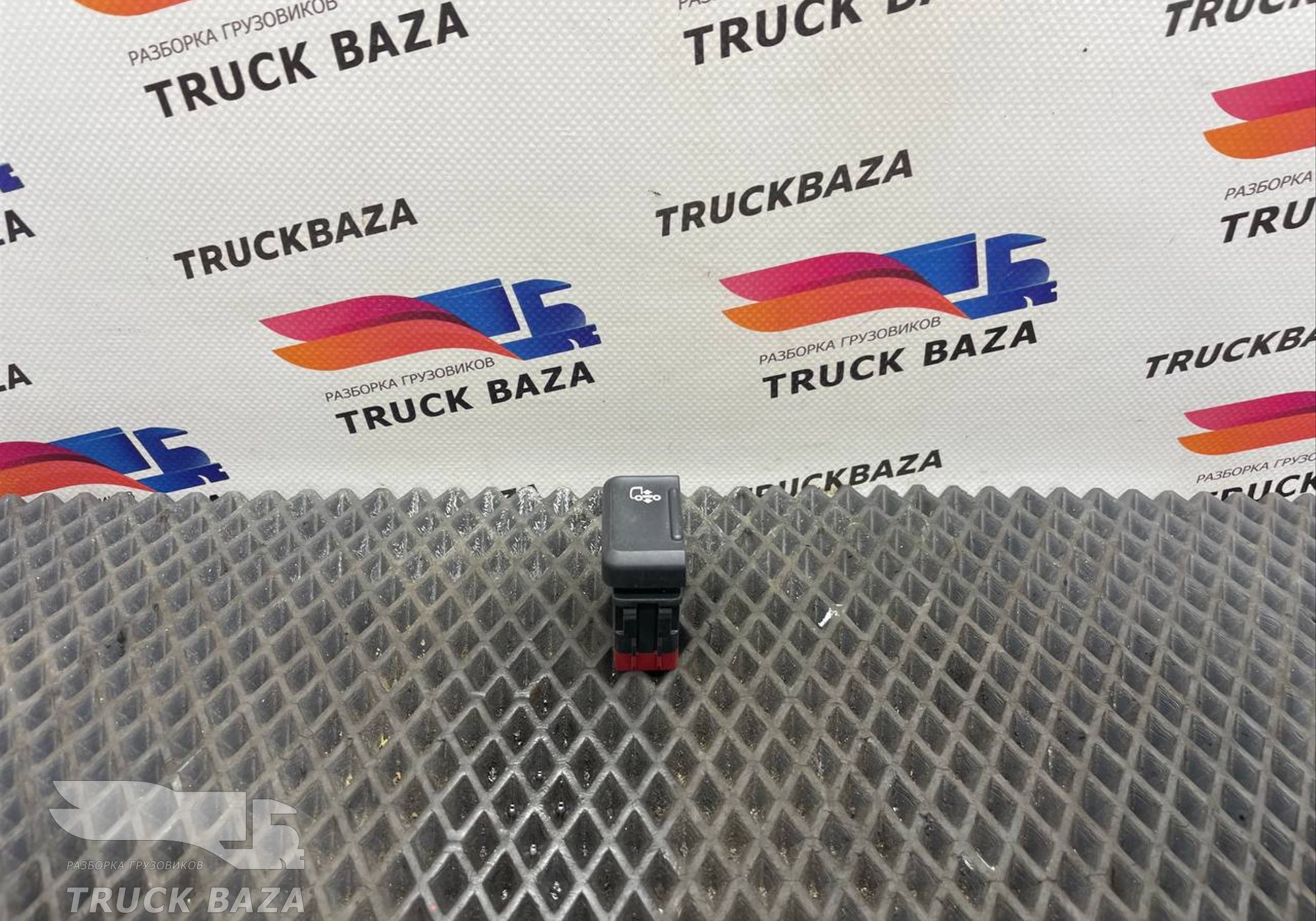 1832329 Кнопка выравнивания ECAS для Daf XF106 (с 2012)