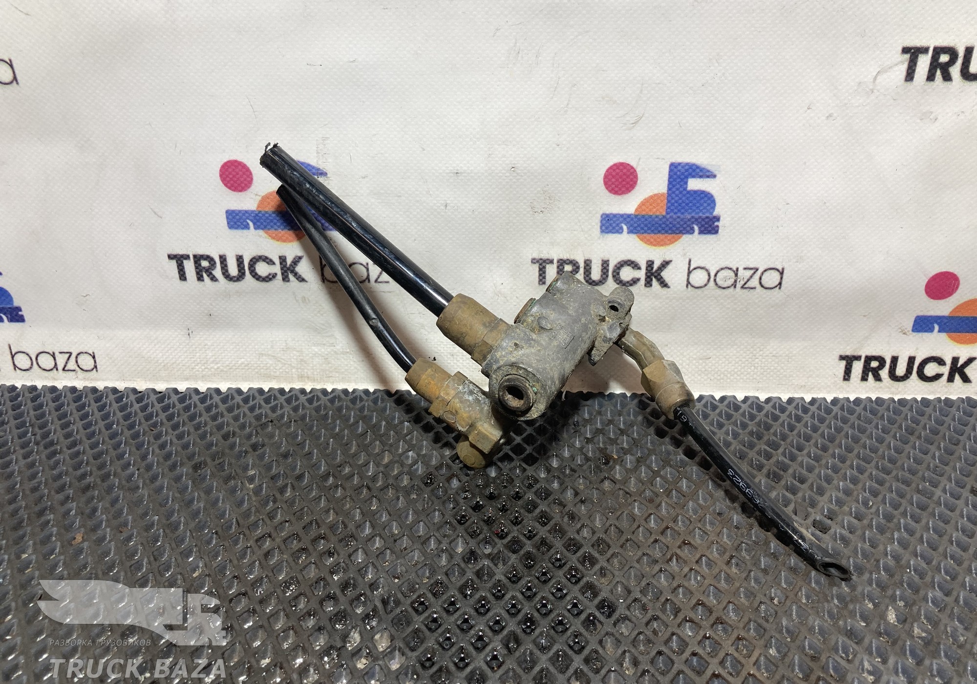 1354646 Распределитель тормозных сил