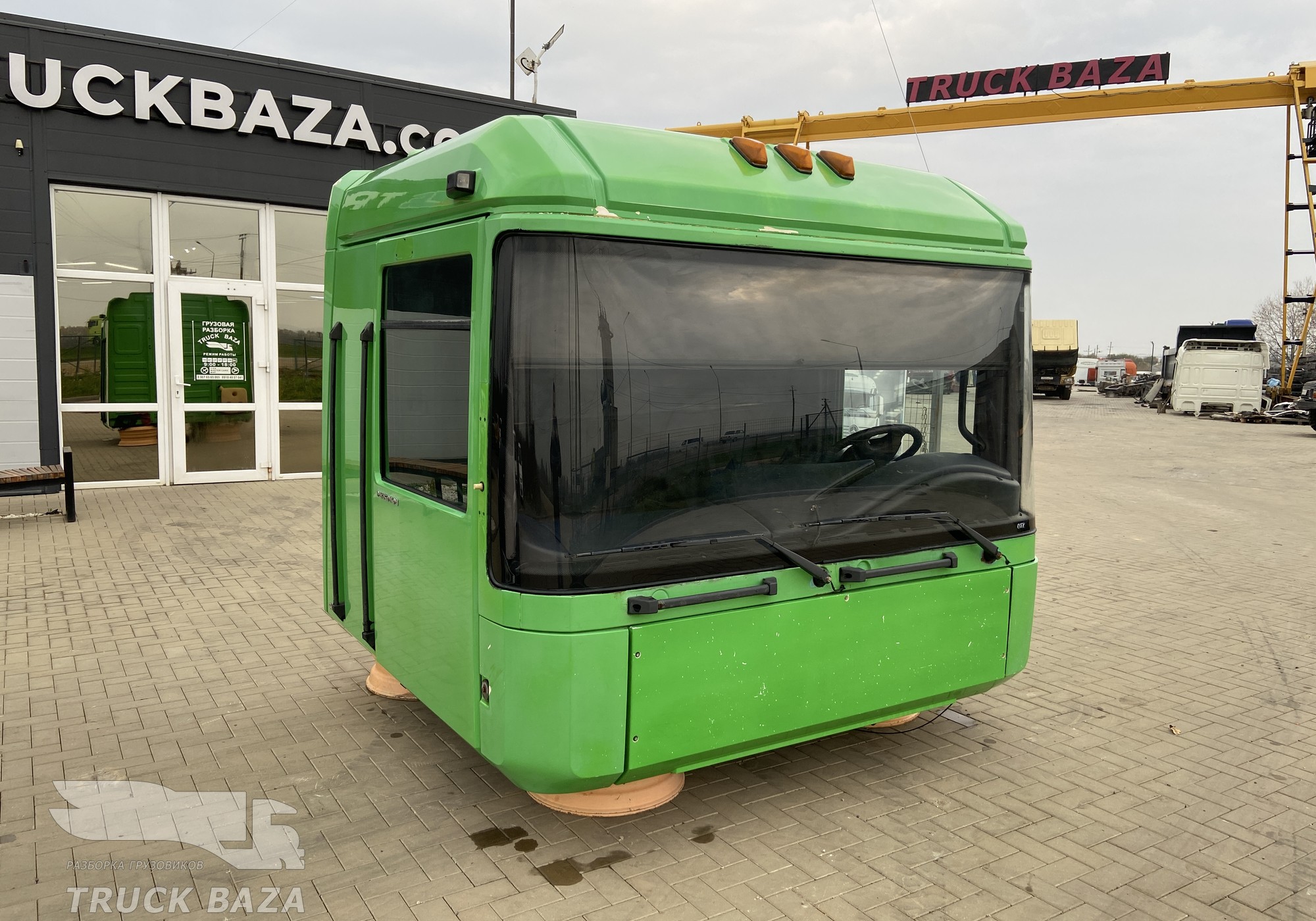 Кабина 2004г (цена неактуальна) для Renault Magnum