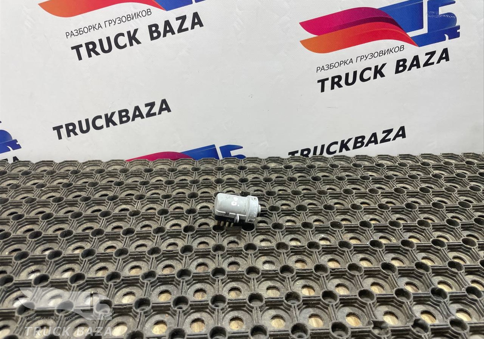 3197718 Контактная группа замка зажигания для Volvo FH 2 (с 2002 по 2008)