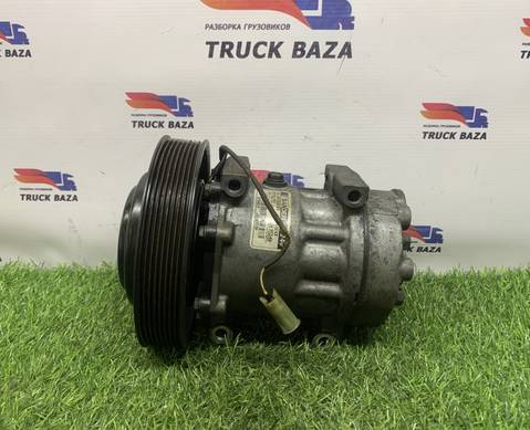 82704531 Компрессор кондиционера для Volvo FH 2 (с 2002 по 2008)