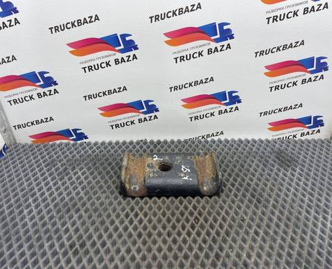 651152902412 Проставка стремянки рессоры для КАМАЗ 54901