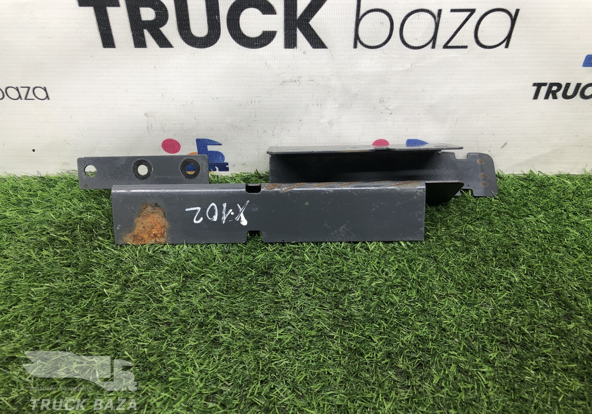 1678593 Кронштейн проводки шасси для Daf XF105 (с 2005)