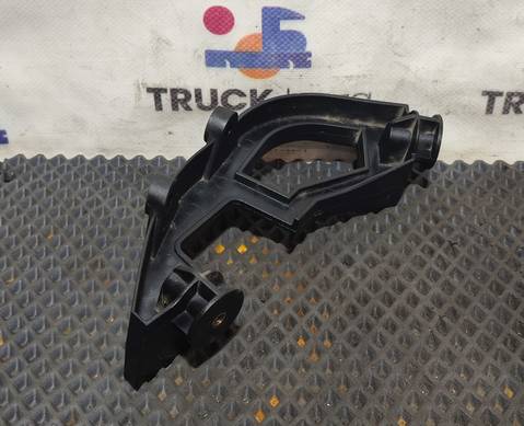 549018415035 Кронштейн солнцезащитного козырька для КАМАЗ 54901