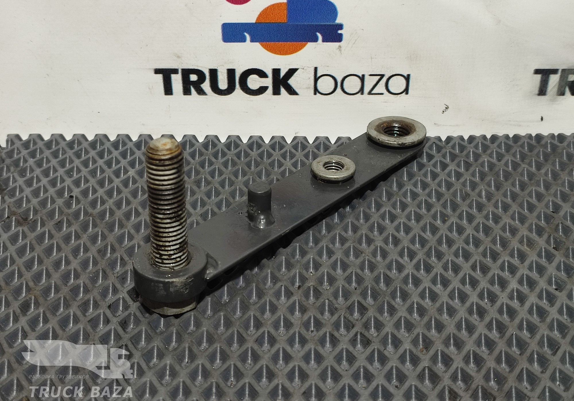 2760428 Крепежная планка для Scania 6-series R (с 2016)