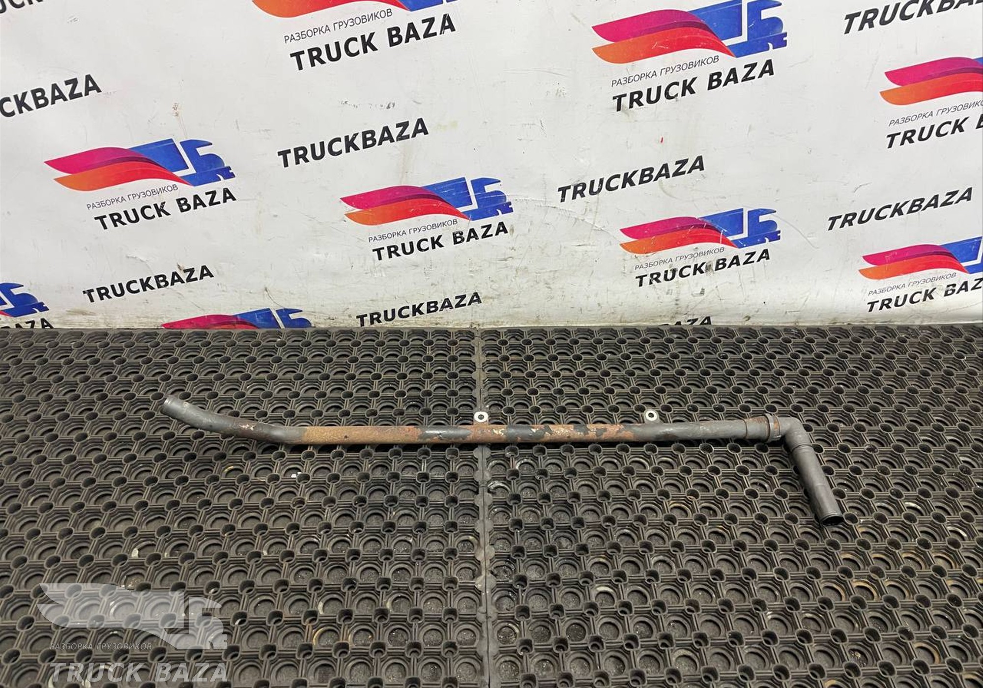 4570100370 Трубка картерных газов для Mercedes-Benz Axor III (с 2010)