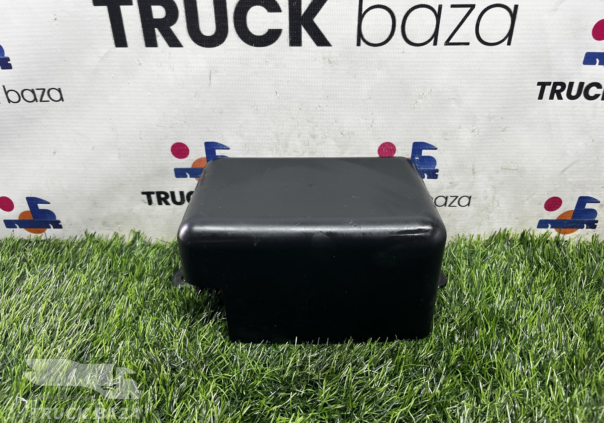 YG9625560502 Крышка блока предохранителей для Sinotruk Sitrak C7H