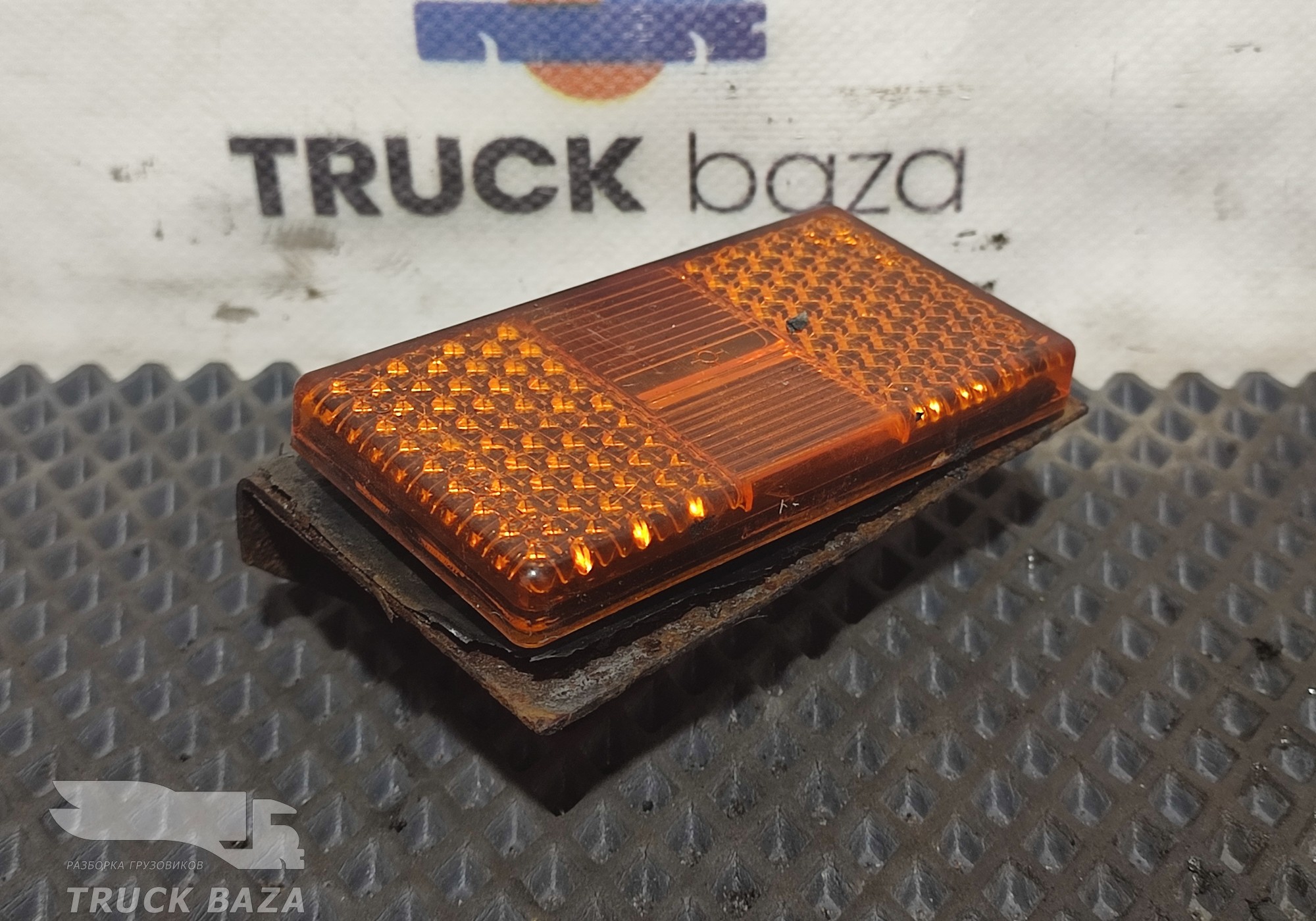 50371601 Фонарь габаритный для КАМАЗ 5490 (с 2013)