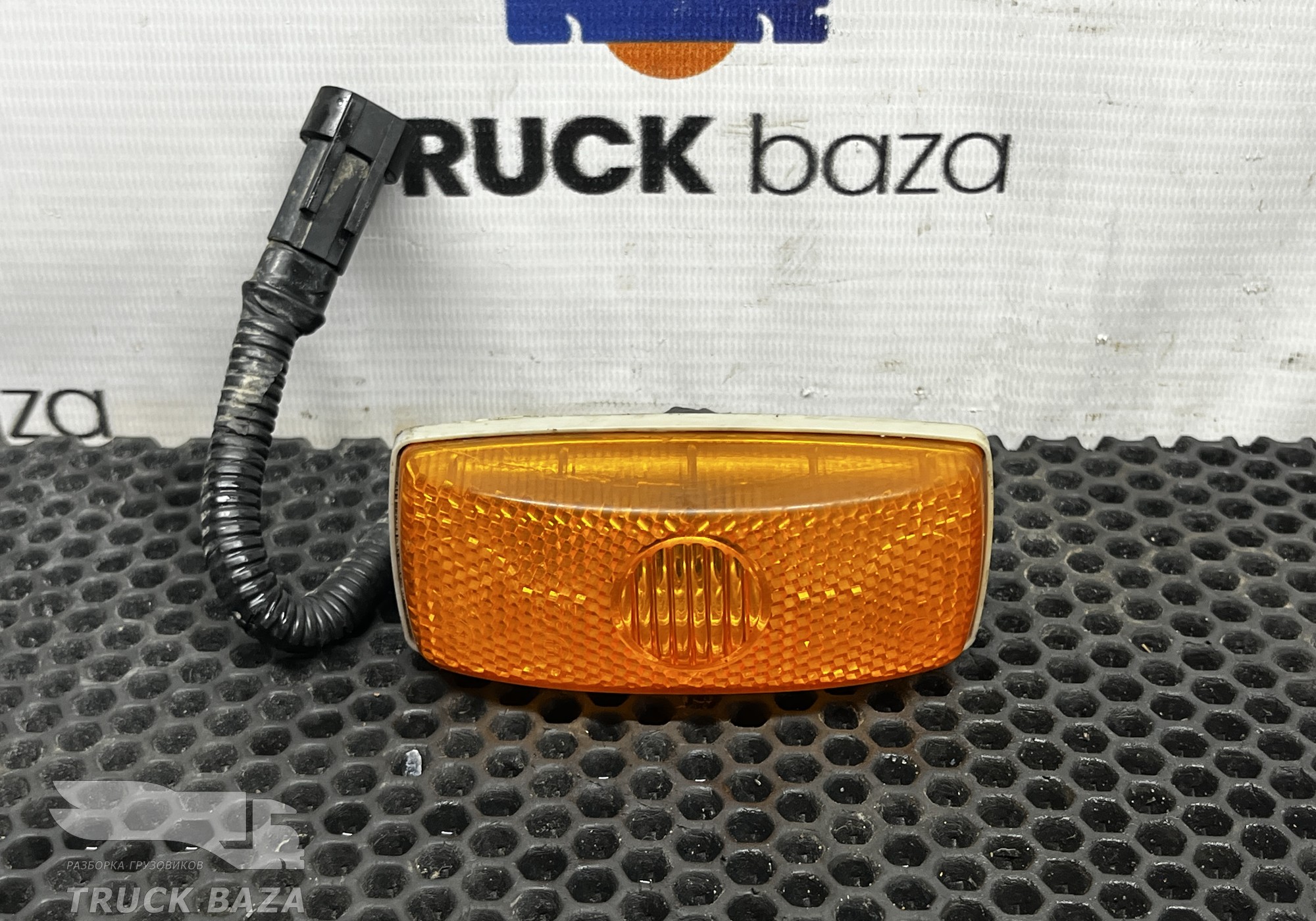 WG9925720014 Фонарь габаритный боковой для Sinotruk Sitrak C7H