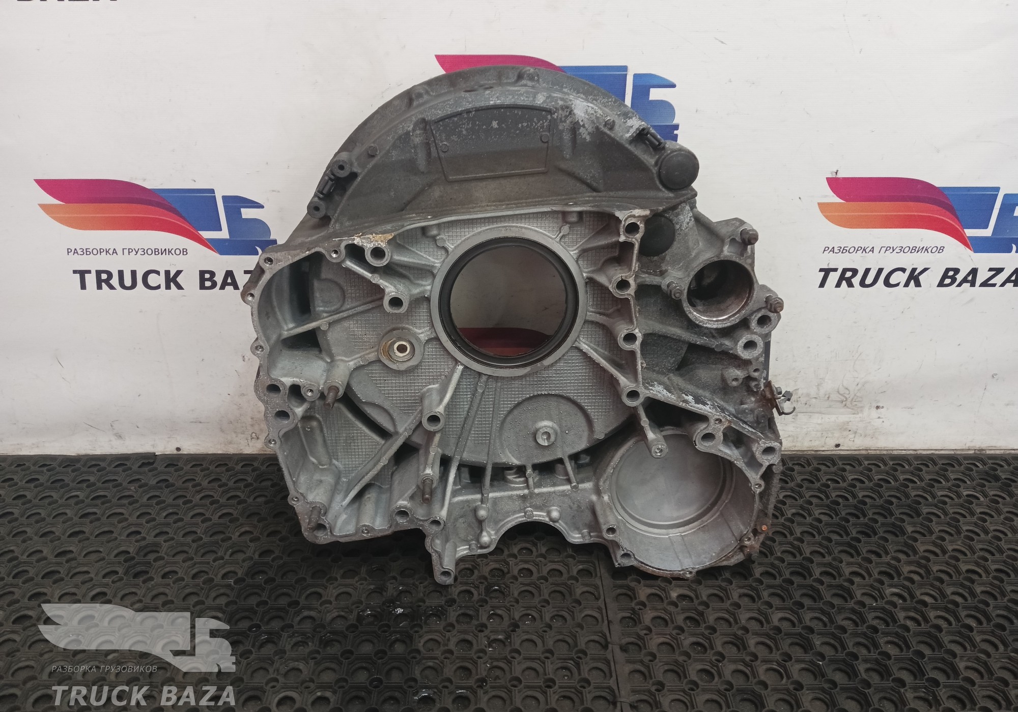 21768996 Кожух маховика для Renault T