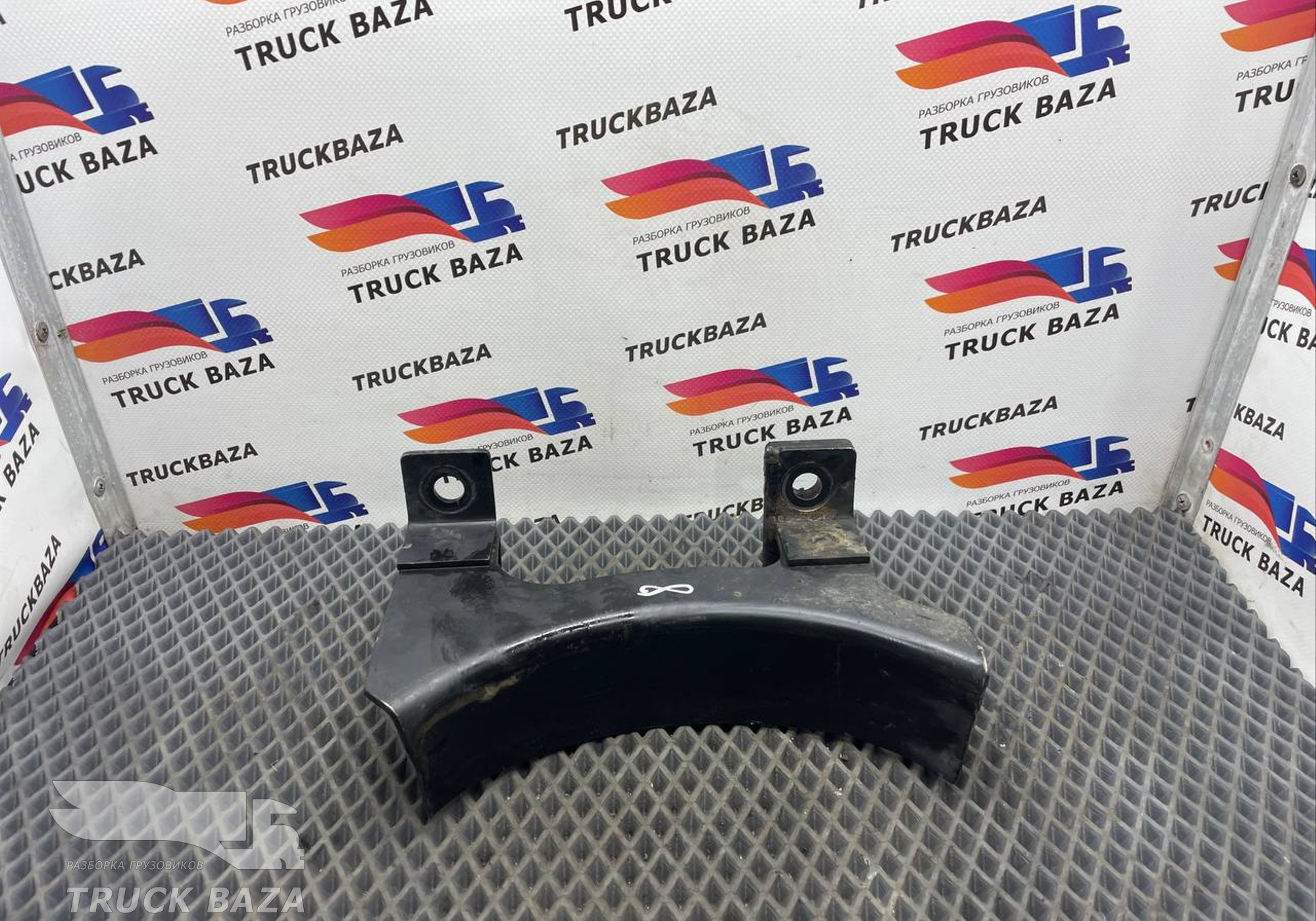 GC462320FA Кронштейн ресивера для Ford F-MAX (с 2018)