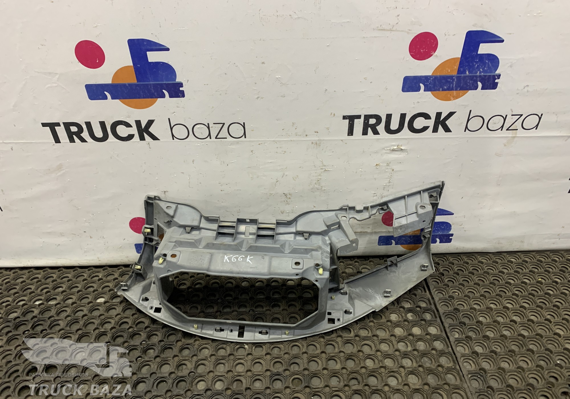 A9676800555 Накладка панели приборов