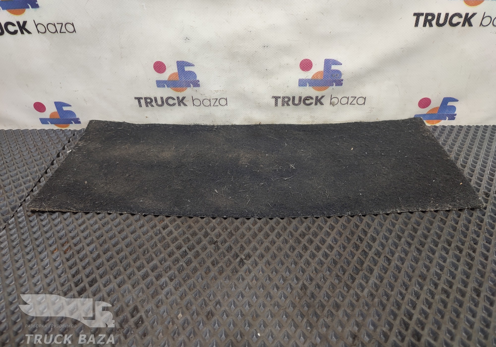 823302266 Коврик салона для Renault T (с 2013)