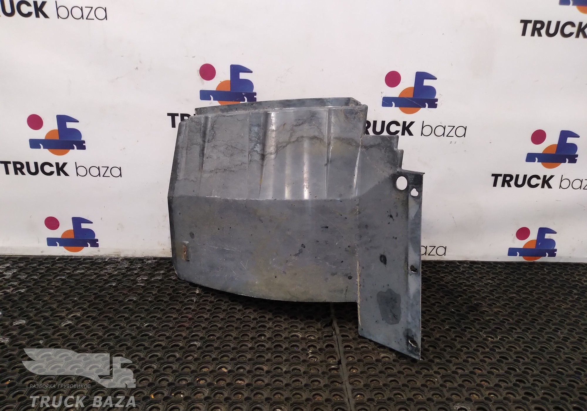 1796249 Подкрылок правый для Daf XF105