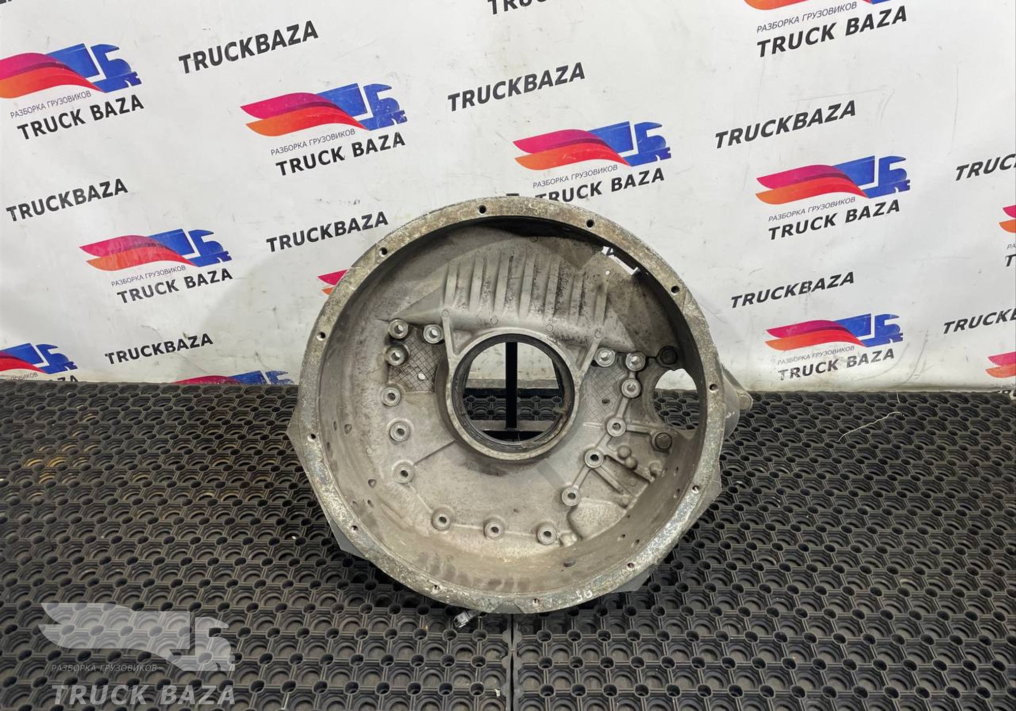 1395899 Кожух маховика для Daf XF95 (с 2002 по 2006)