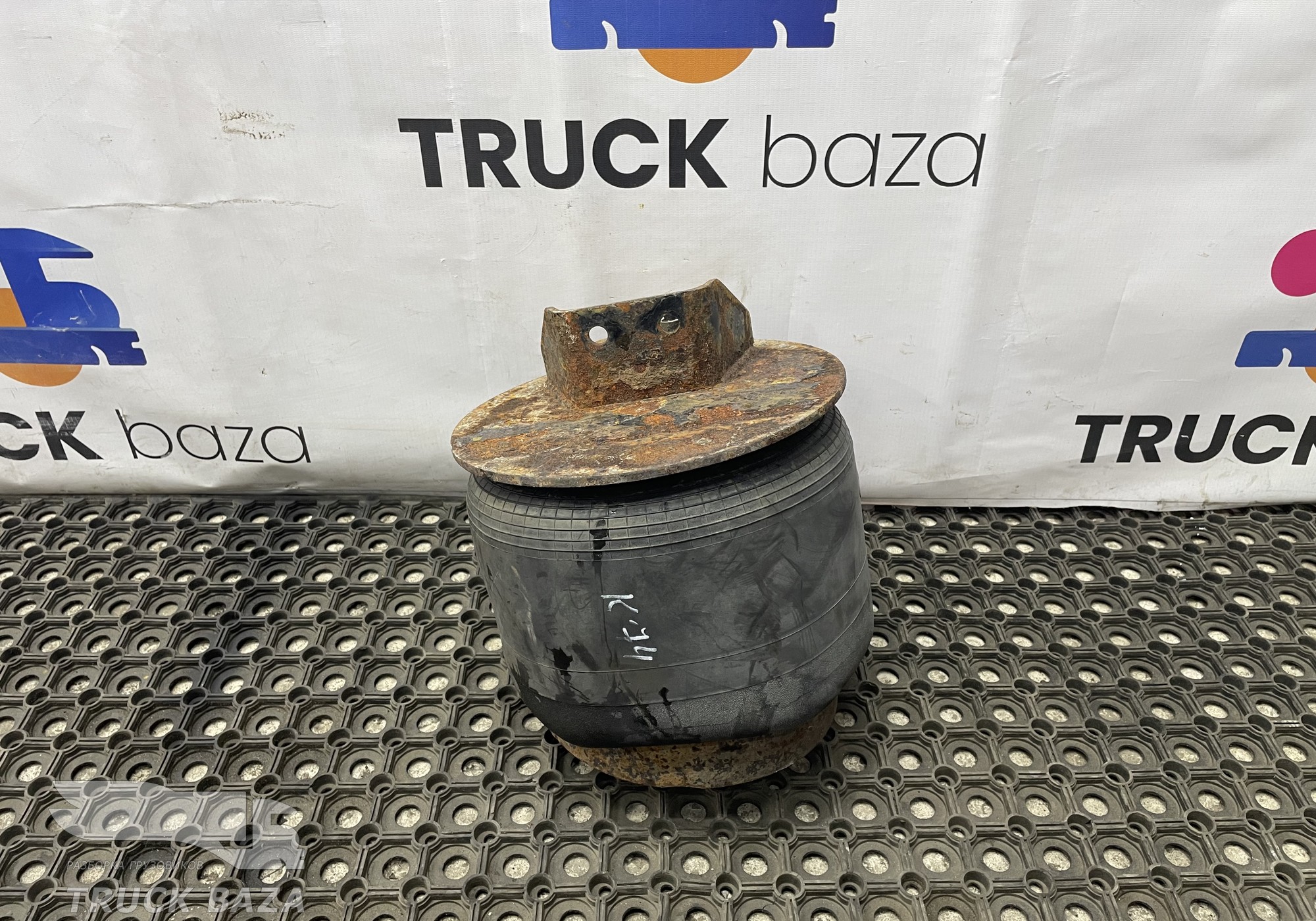651293400267 Подушка пневмоподвески задняя для КАМАЗ 5490 (с 2013)