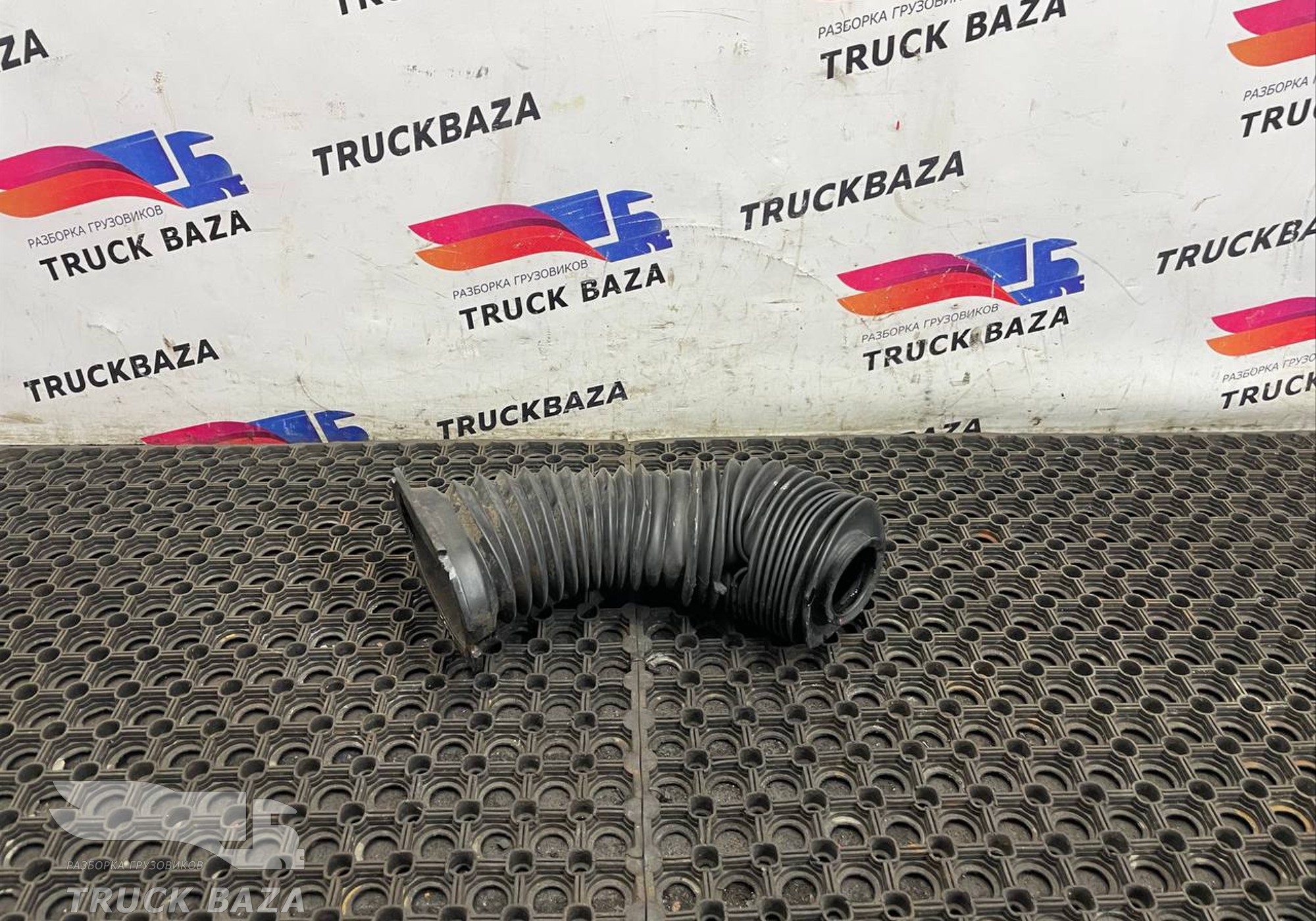 A9424620096 Кожух рулевой колонки для Mercedes-Benz Actros MP1 (с 1996 по 2003)