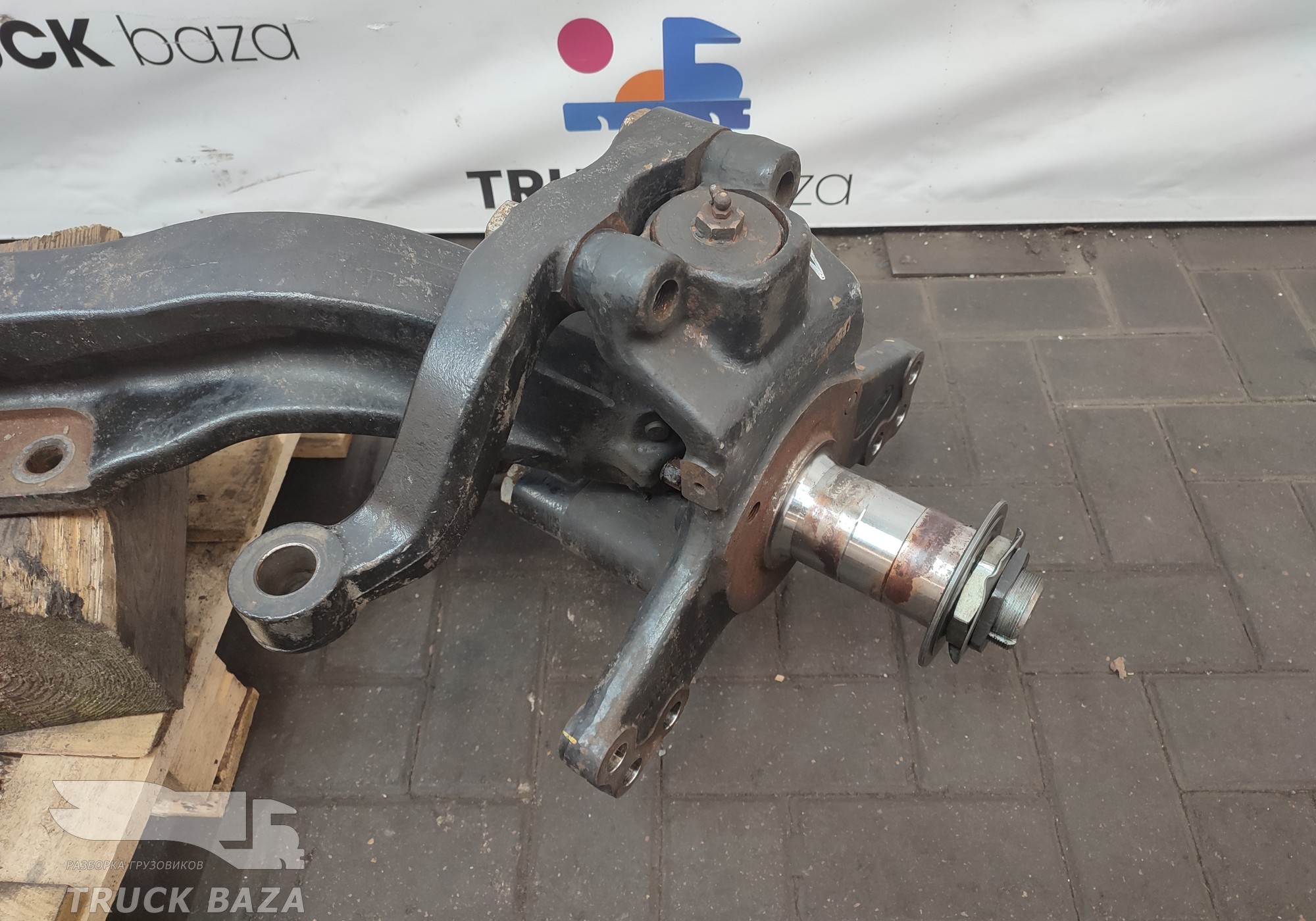 JC463106AA Кулак поворотный левый для Ford F-MAX (с 2018)