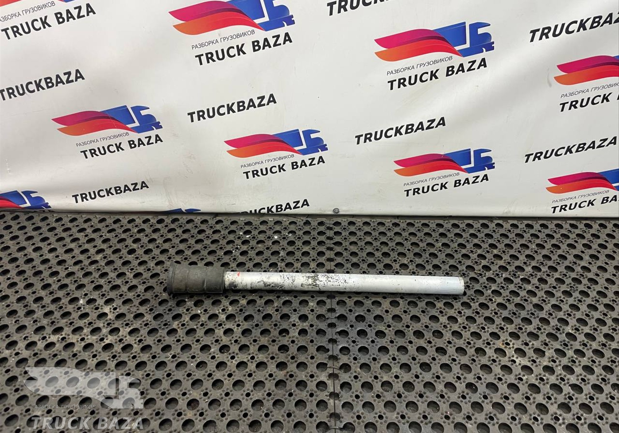 1079959 Кронштейн заднего крыла для Renault Premium II (с 2005 по 2013)