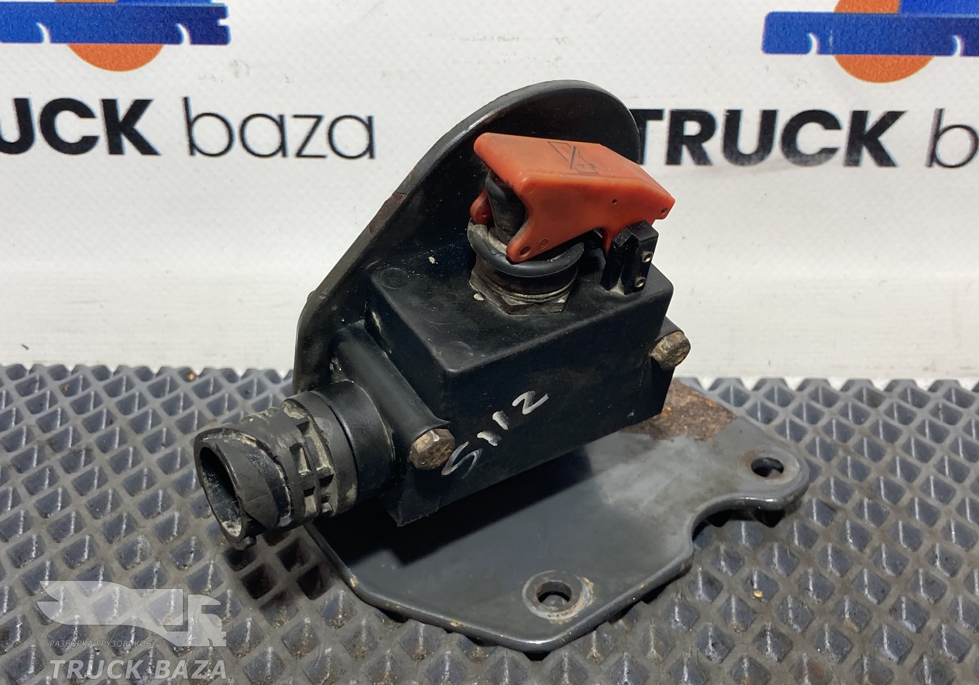 1519588 Выключатель массы для Scania 5-series R (с 2004 по 2016)