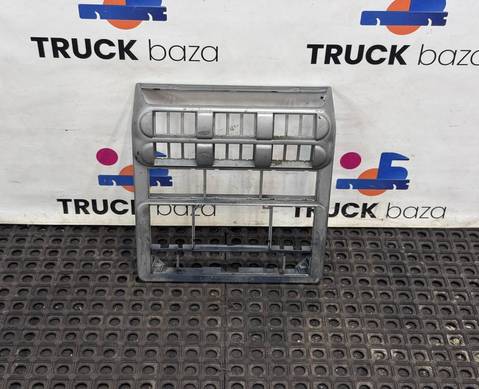504218042 Панель передняя для Iveco Stralis II Hi-Way (с 2012)