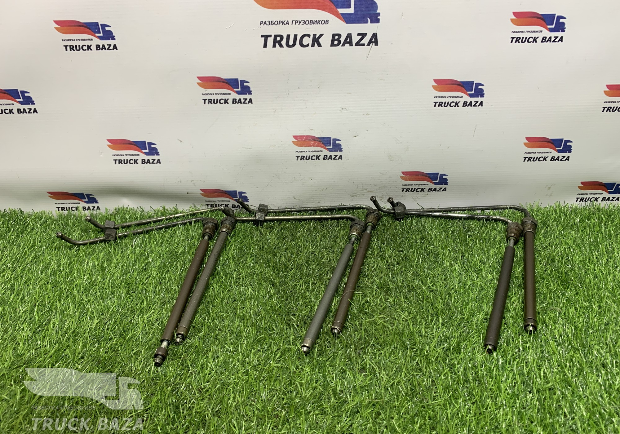 1678488 Трубка топливная (комплект)