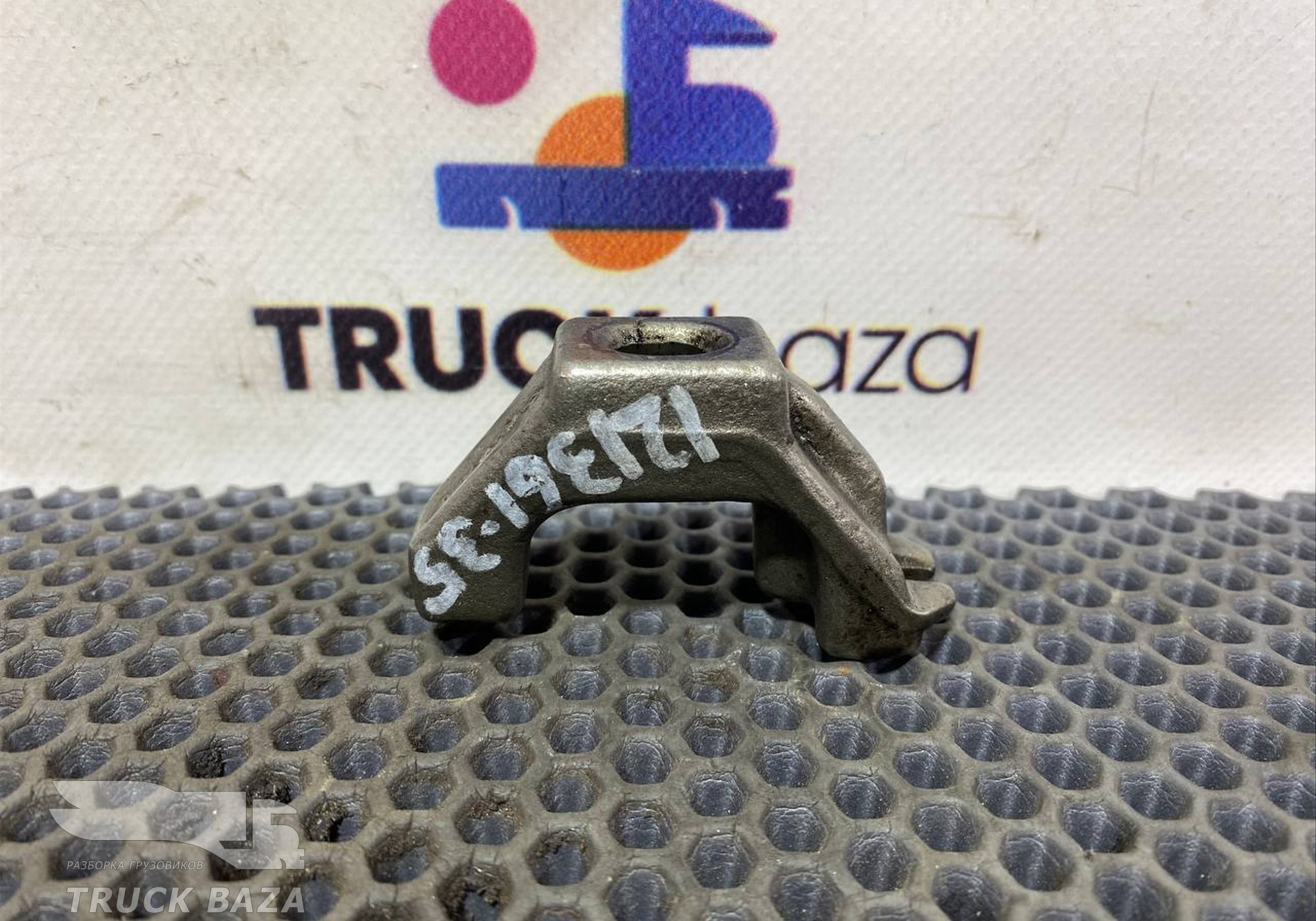 5410780535 Кронштейн форсунки топливной для Mercedes-Benz Actros MP1 (с 1996 по 2003)