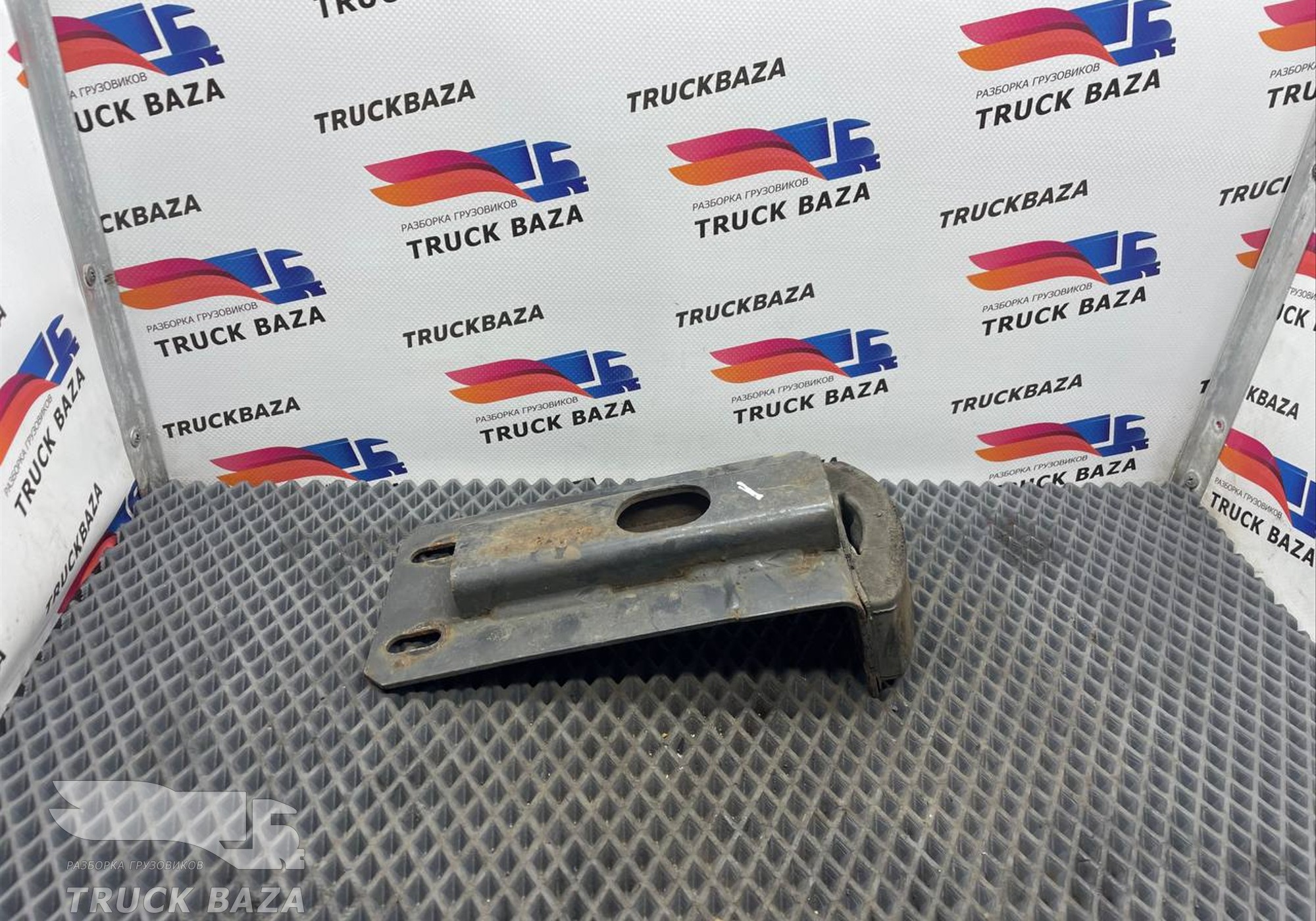 9743280139 Кронштейн задней рессоры для Mercedes-Benz Atego II (с 2004 по 2010)