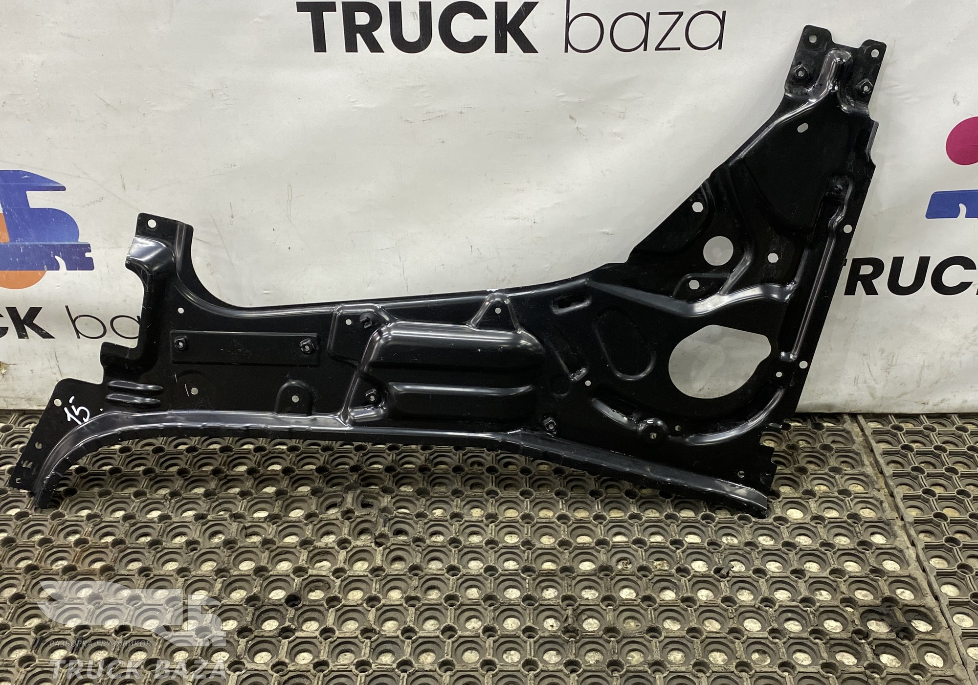 A9607202703 Каркас стеклоподъемника левого